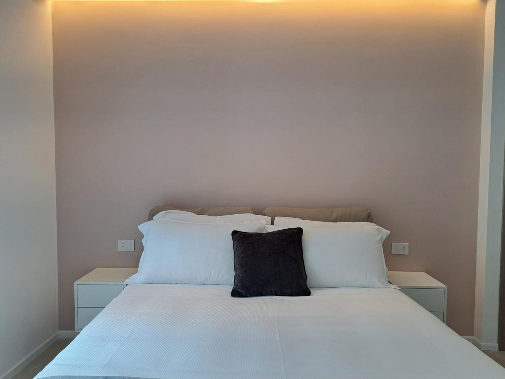 Lario Suite Apartments By Quokka 360 - With Parking Next To Como City Eksteriør billede