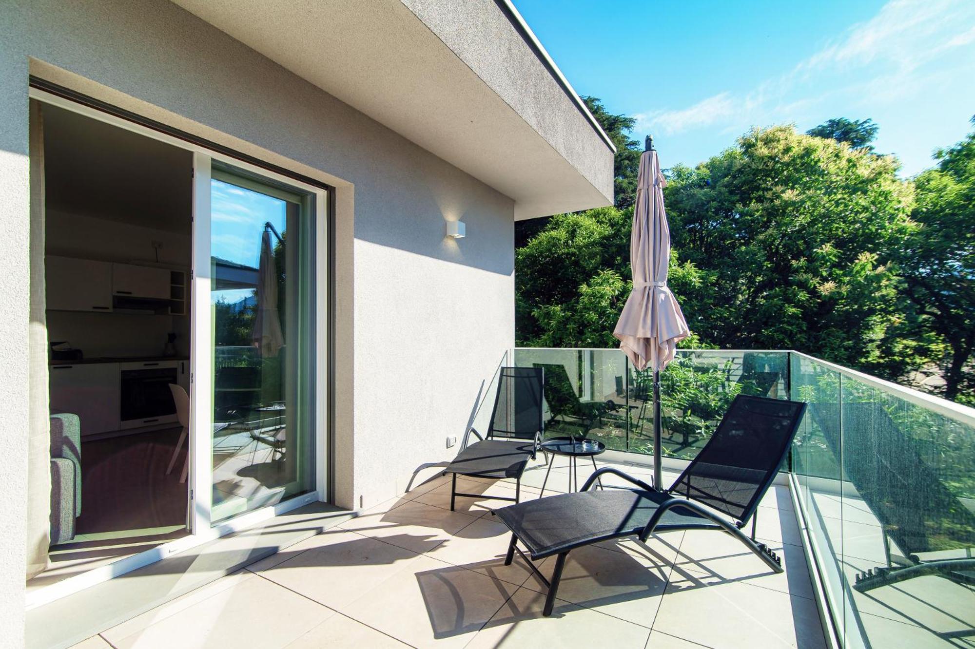 Lario Suite Apartments By Quokka 360 - With Parking Next To Como City Eksteriør billede