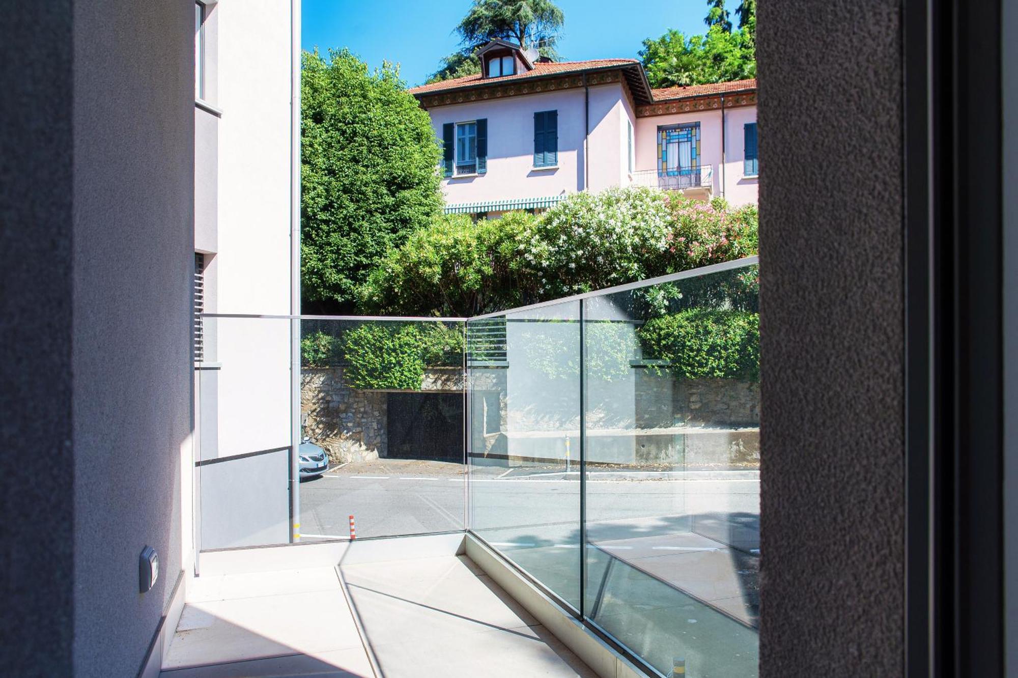 Lario Suite Apartments By Quokka 360 - With Parking Next To Como City Eksteriør billede