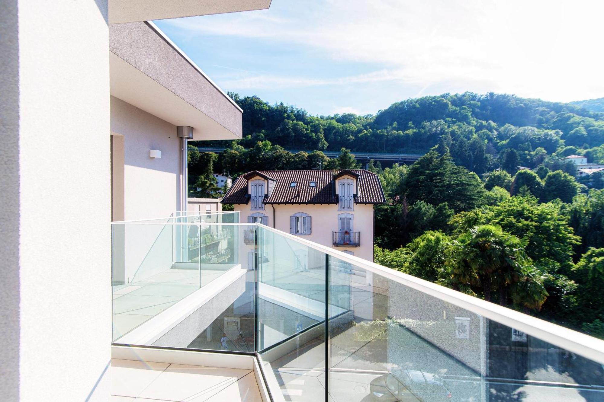 Lario Suite Apartments By Quokka 360 - With Parking Next To Como City Eksteriør billede