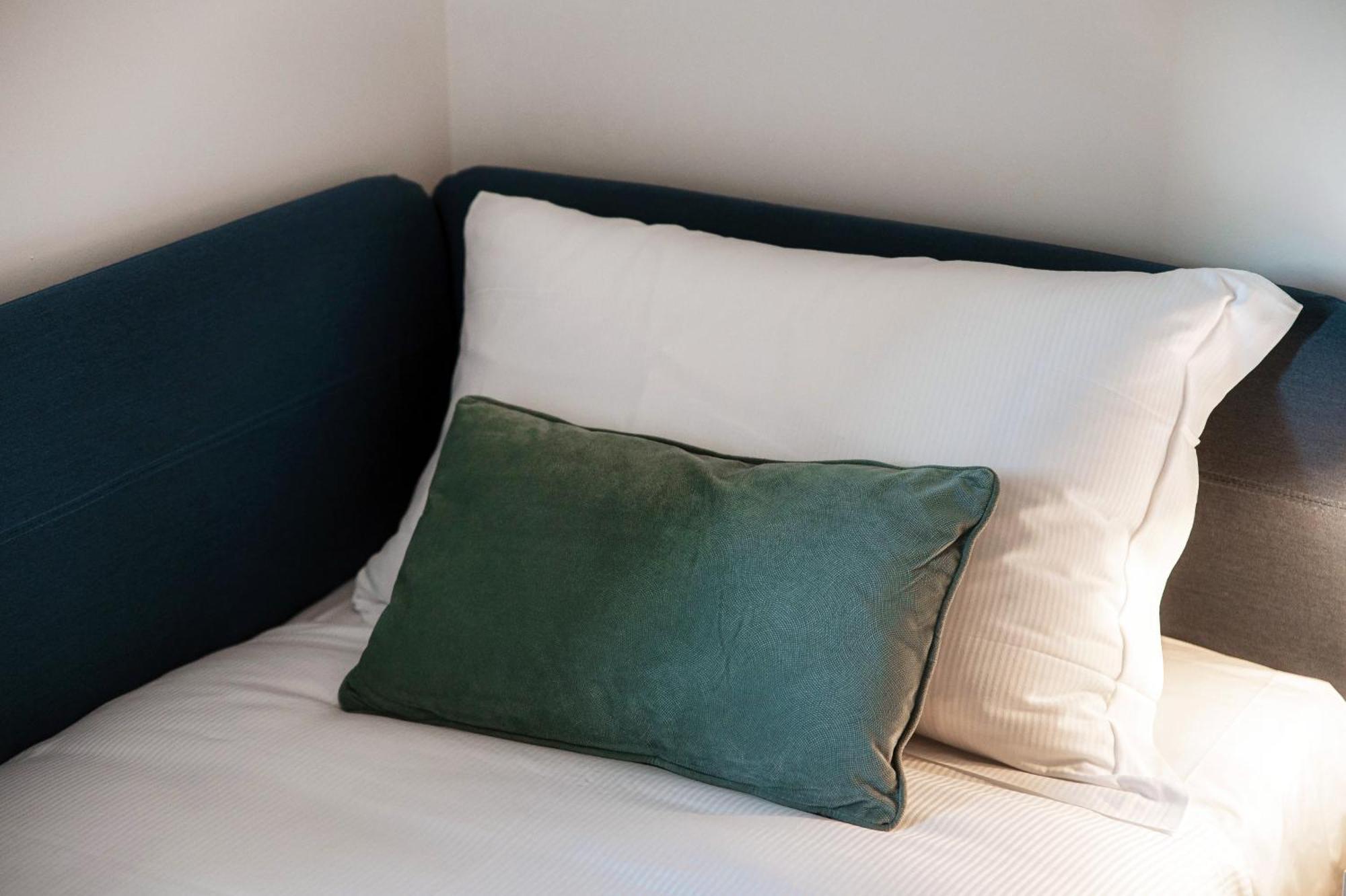 Lario Suite Apartments By Quokka 360 - With Parking Next To Como City Eksteriør billede
