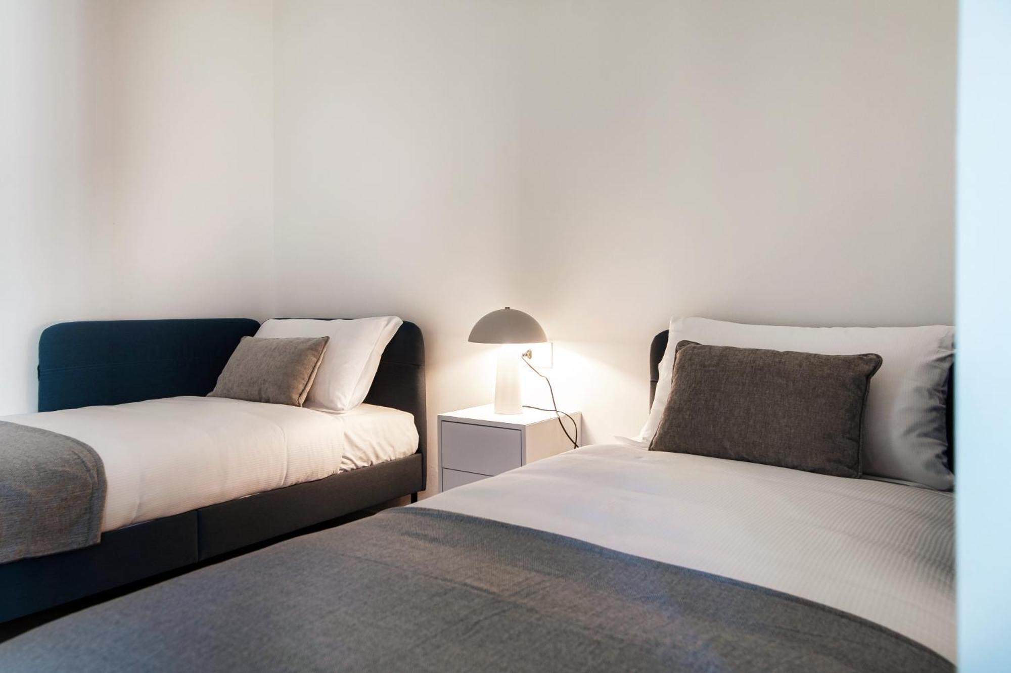 Lario Suite Apartments By Quokka 360 - With Parking Next To Como City Eksteriør billede