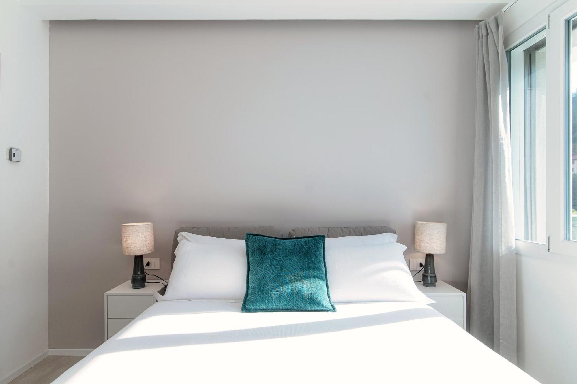 Lario Suite Apartments By Quokka 360 - With Parking Next To Como City Eksteriør billede